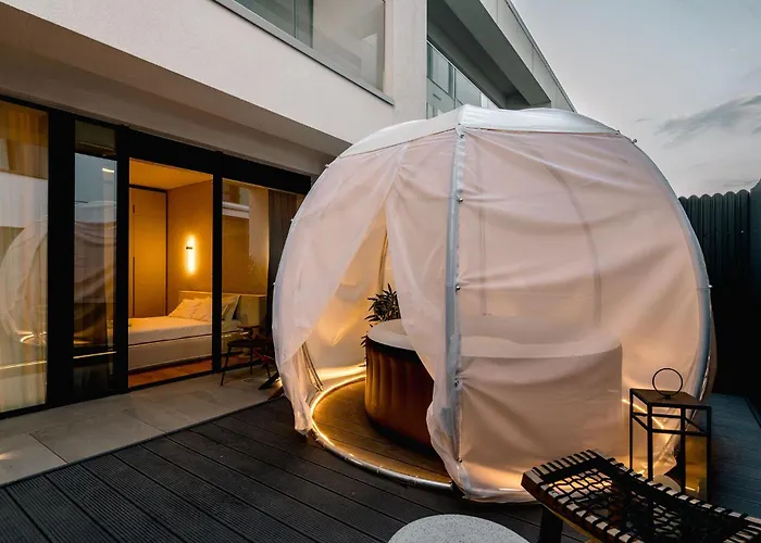 Downtown Scandinavian Igloo With Jacuzzi&Garden